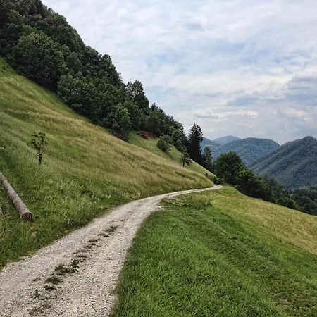 Dvorec krevet i doručak 3*