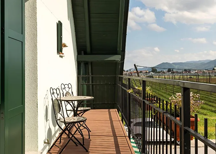 Bed & Breakfast Dvorec 3*